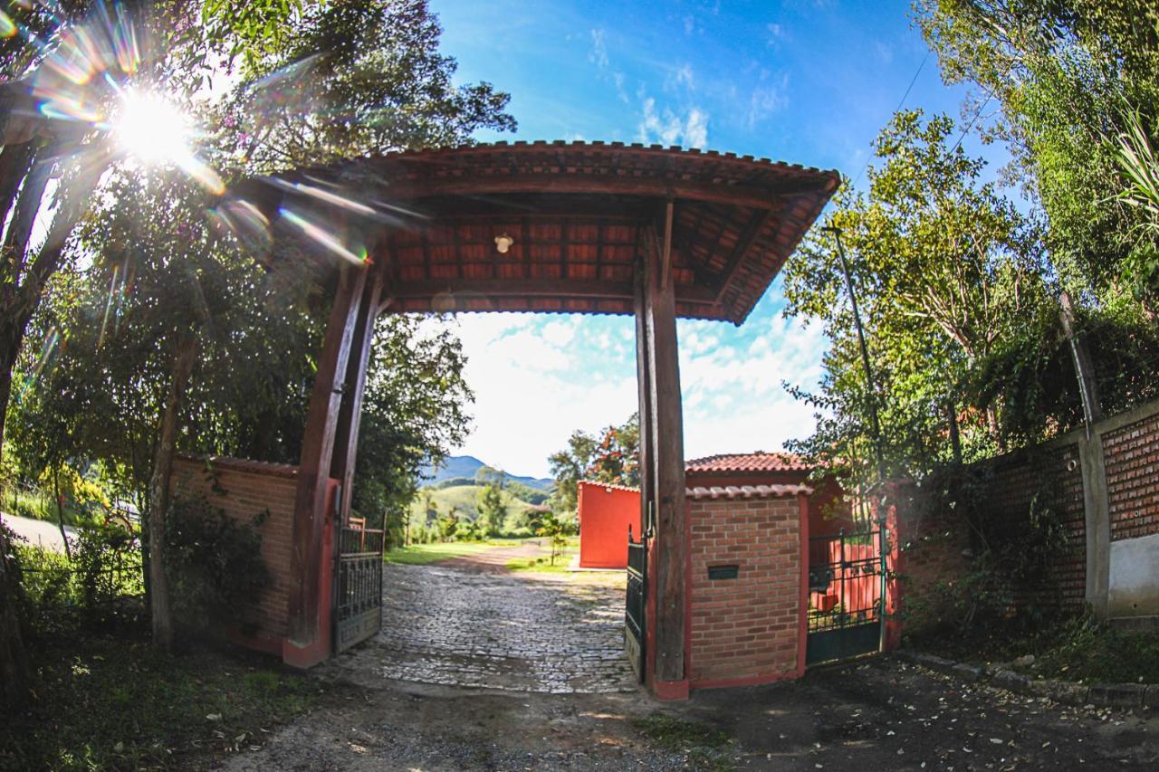 Pousada Pedra Da Mina Passa Quatro Kültér fotó